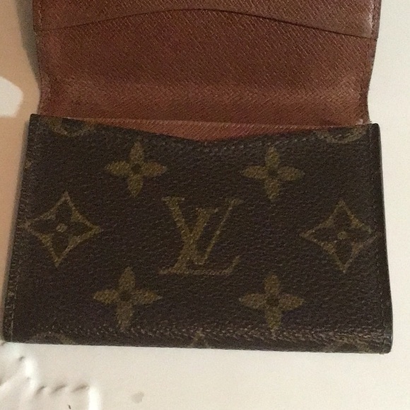 Genuine Louis Vuitton Card Case. - Picture 2 of 9